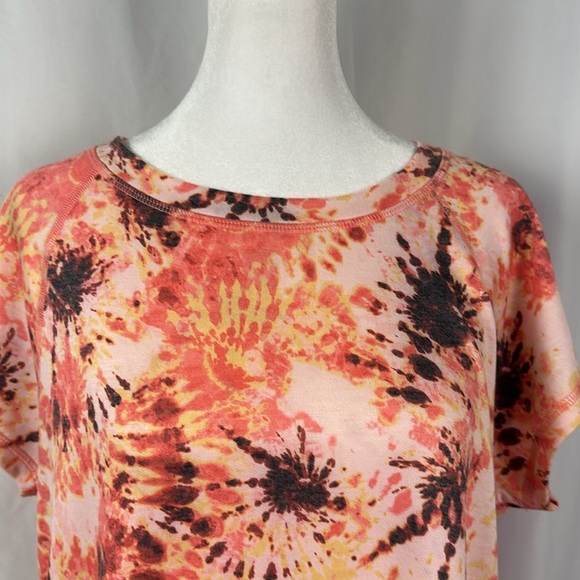 Ideology, Peach Berry Tie Dyed , Scoop Neck, Cap Sleeve Pullover Top, - Picture 2 of 14